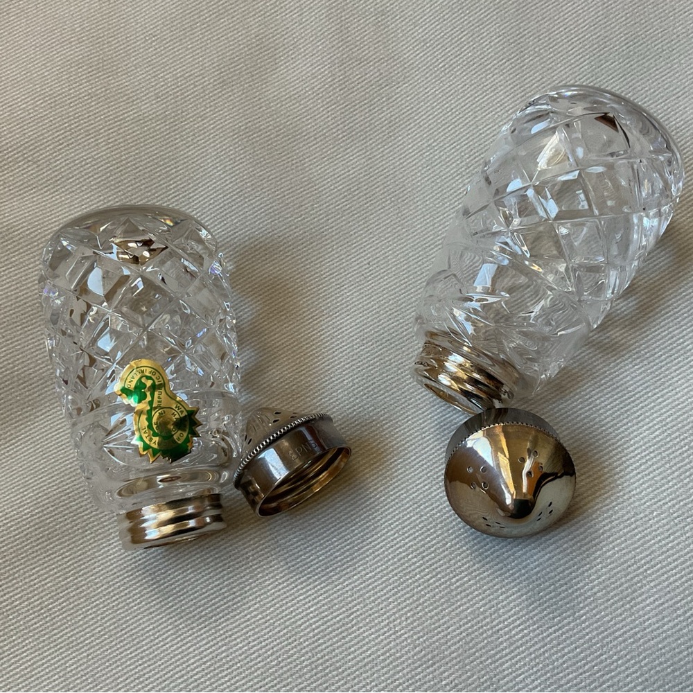 Waterford Crystal Salt and Pepper Shakers with Silver Tops - Picture 5 of 9